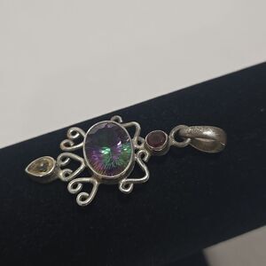 Vintage Sterling Silver Pendant With A Stunning Mystic Topaz, Garnet And Citrine
